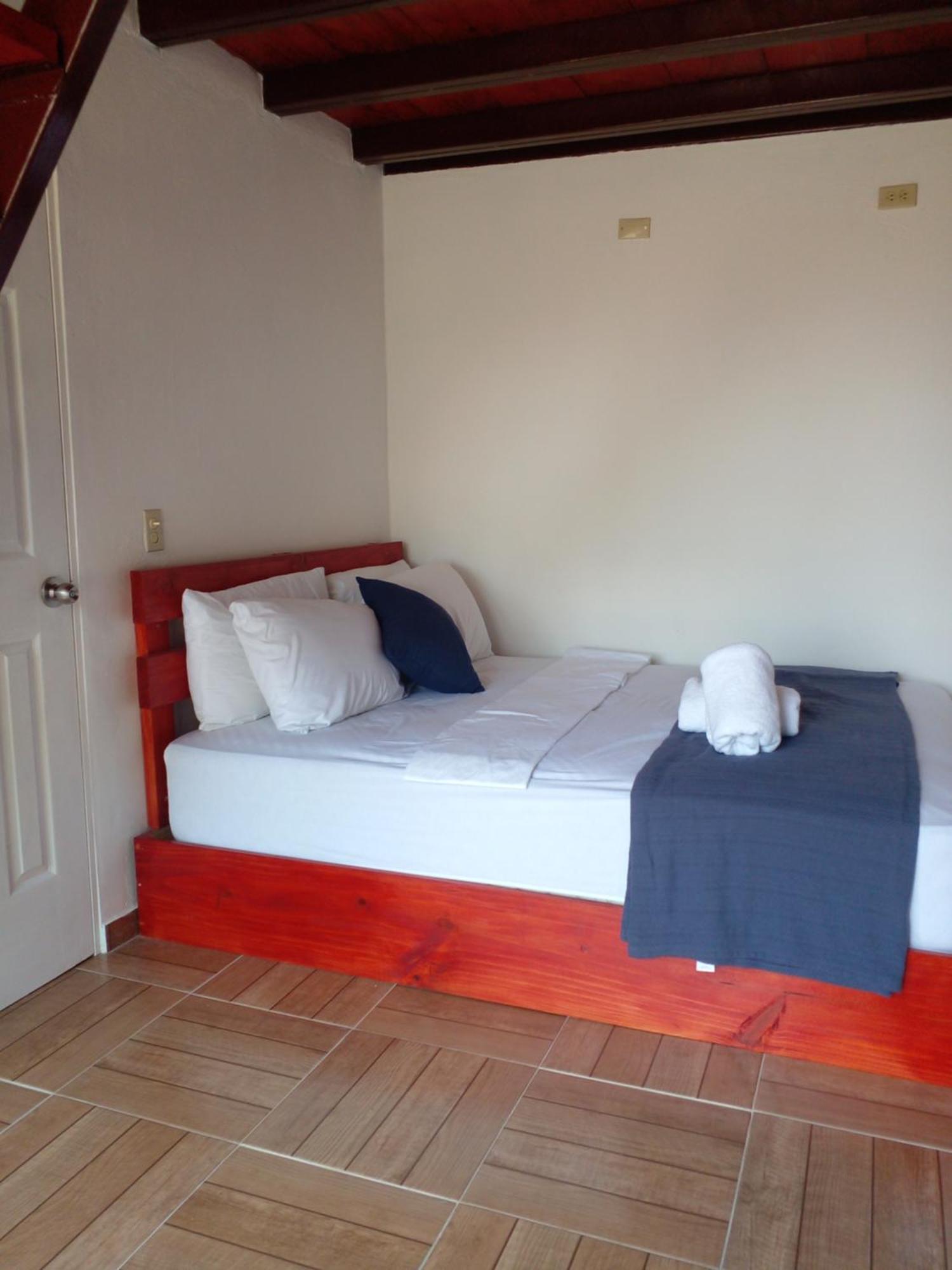 Cabanas Martina Surf Playa Guanico Pedregal Eksteriør billede