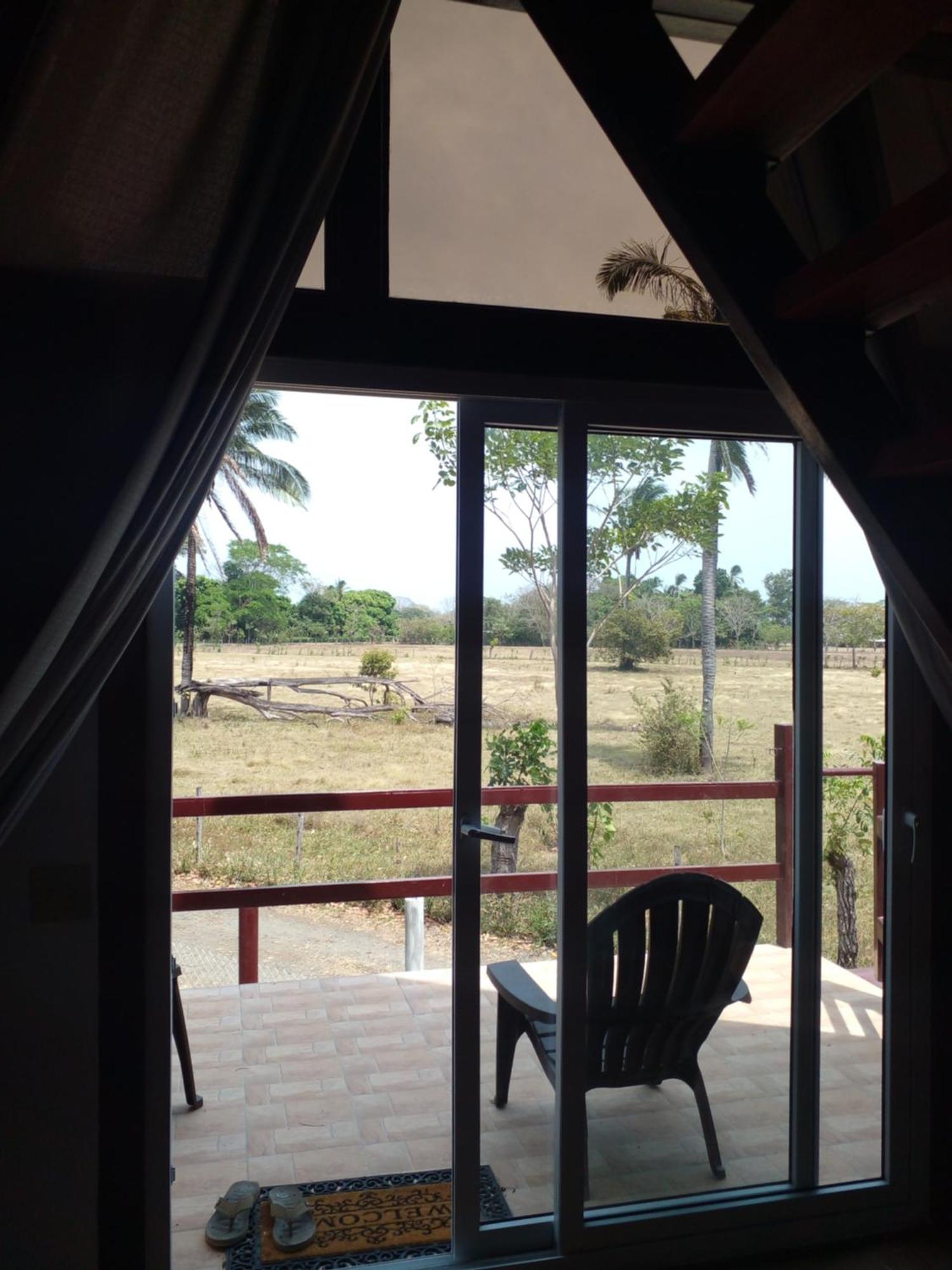 Cabanas Martina Surf Playa Guanico Pedregal Eksteriør billede